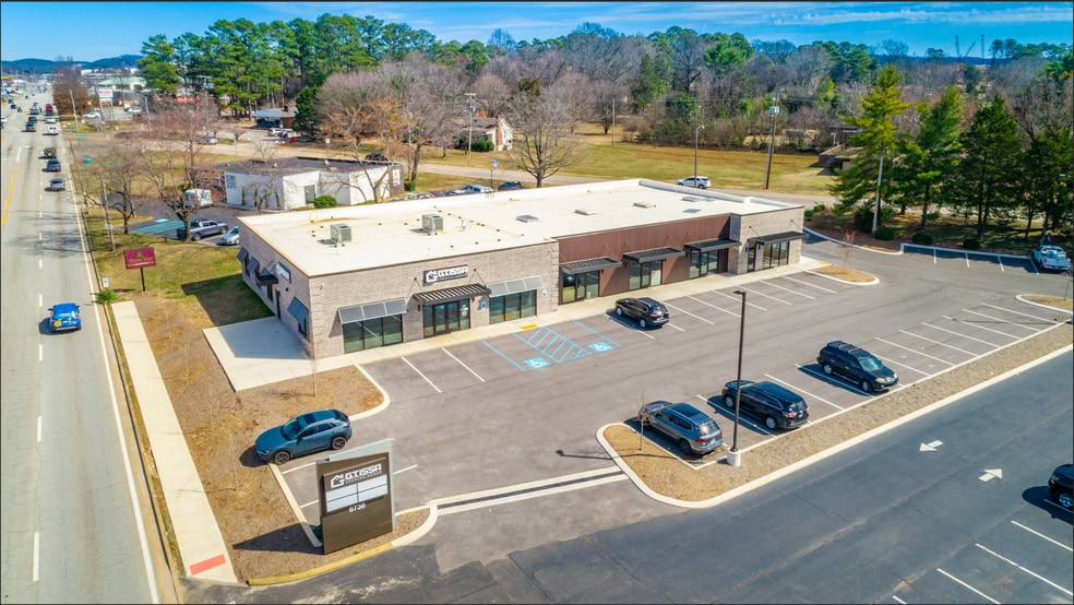 6736 Lee Hwy, Chattanooga, TN for lease - Building Photo - Image 3 of 13