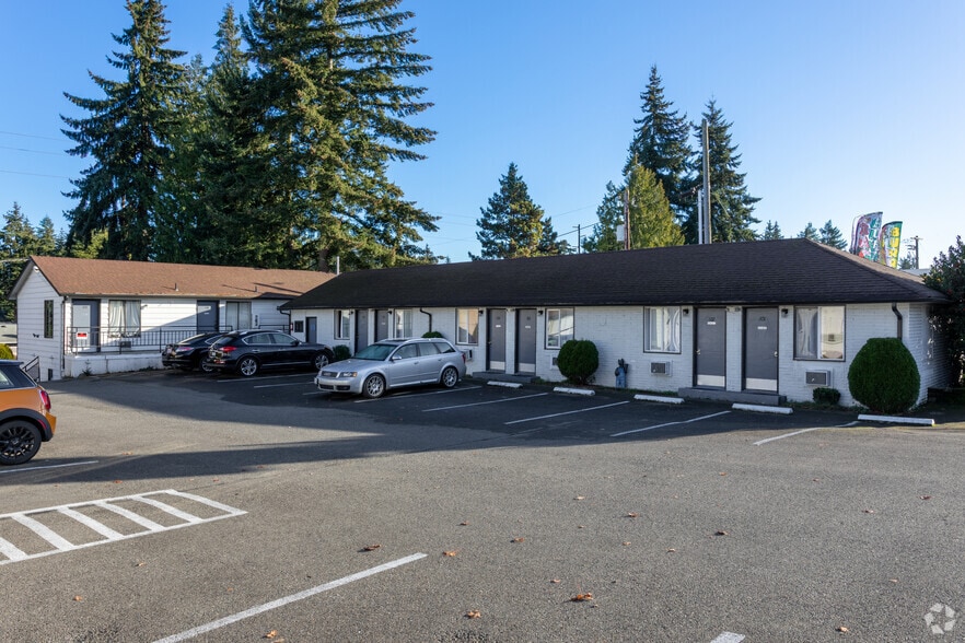 16526 Aurora Ave N, Shoreline, WA for sale - Building Photo - Image 3 of 4