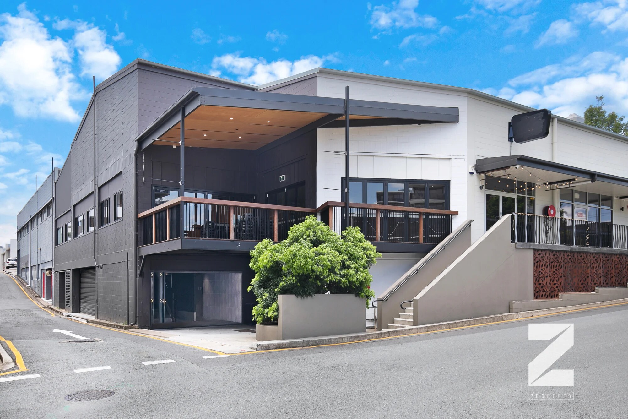 391 Montague Rd, WEST END for lease Building Photo- Image 1 of 8