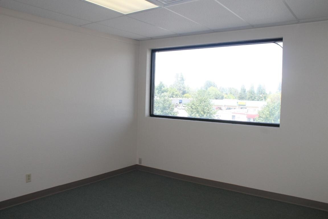 1175 Hartnell Ave, Redding, CA for sale Building Photo- Image 1 of 1