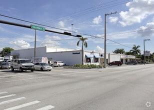 3149 W Hallandale Beach Blvd, Hallandale, FL for lease Building Photo- Image 1 of 27