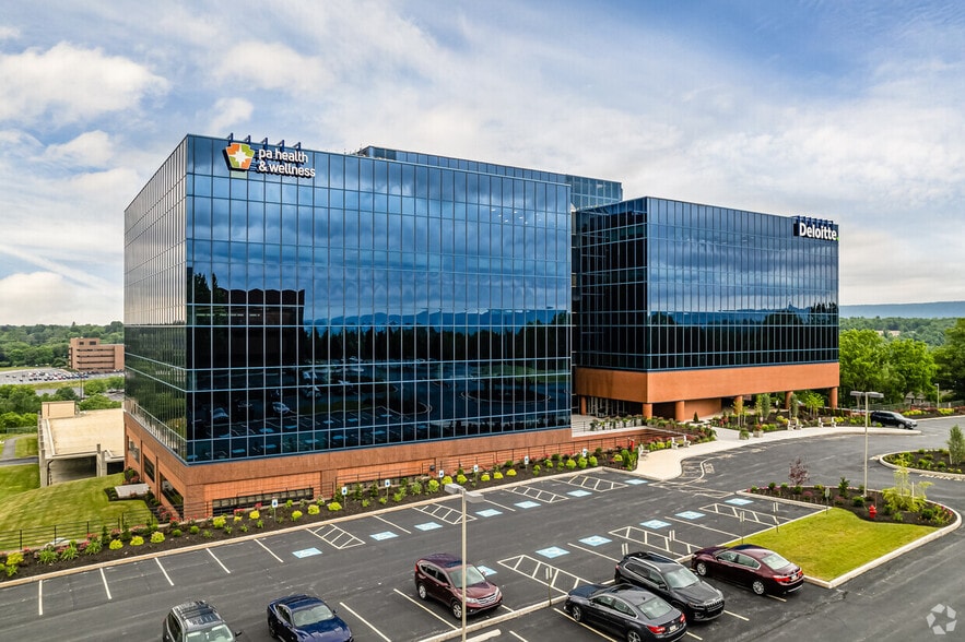 150 Corporate Center Dr, Camp Hill, PA for lease - Building Photo - Image 2 of 47