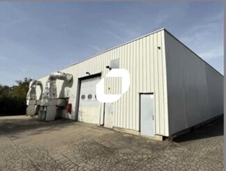 More details for 7 Allée Général Benoist, Bron - Industrial for Sale