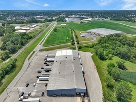 400 Great Lakes Pky, Bellevue OH - Warehouse