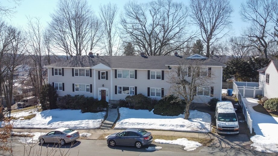 6 Savoy St, Hamden, CT for sale Primary Photo- Image 1 of 1