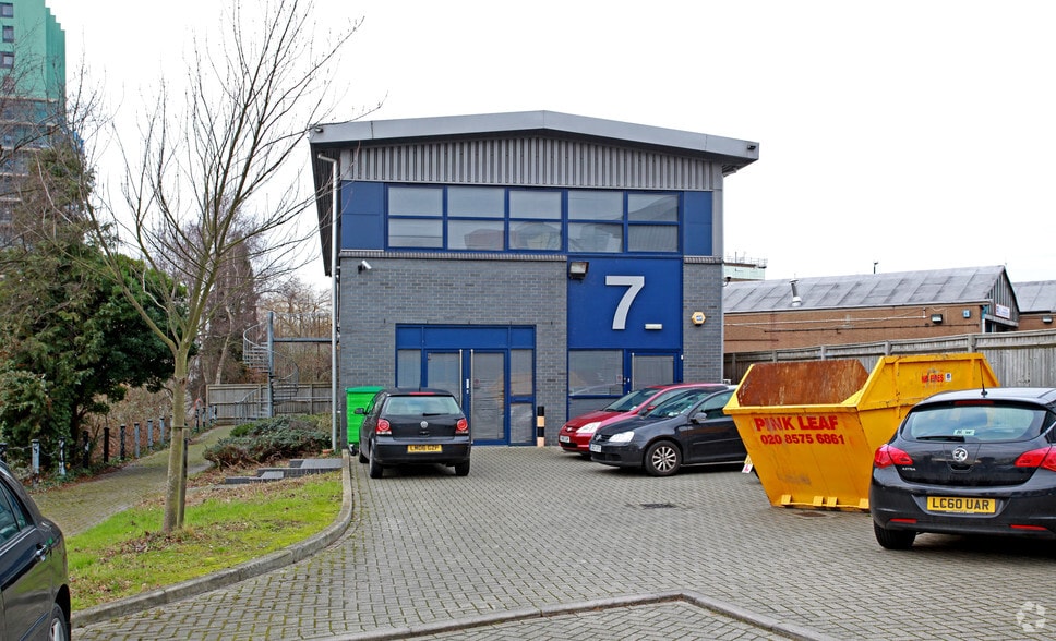 Rosemont Rd, Wembley for sale - Primary Photo - Image 1 of 1