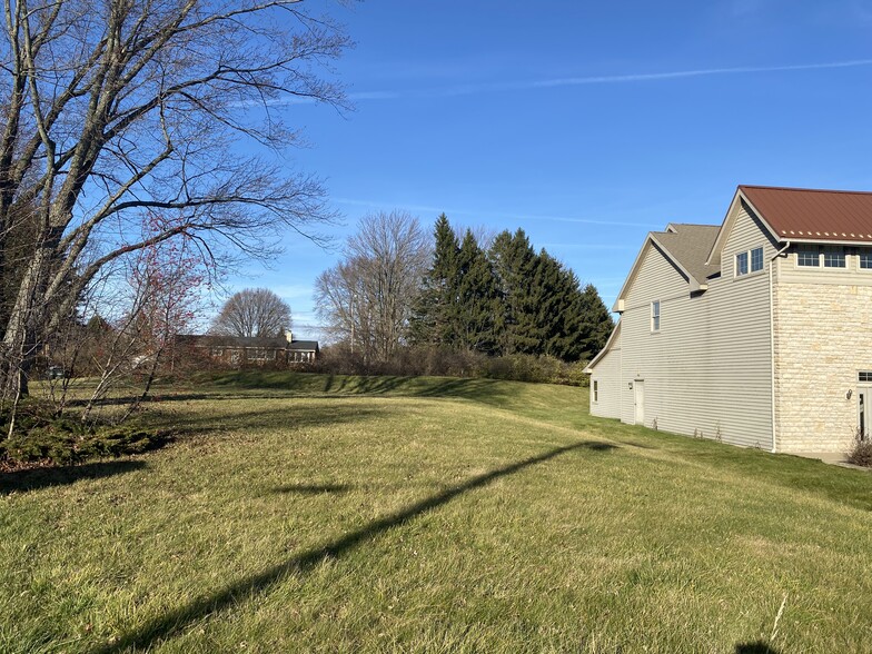 4601 Everhard Rd NW, Canton, OH for sale - Building Photo - Image 2 of 21