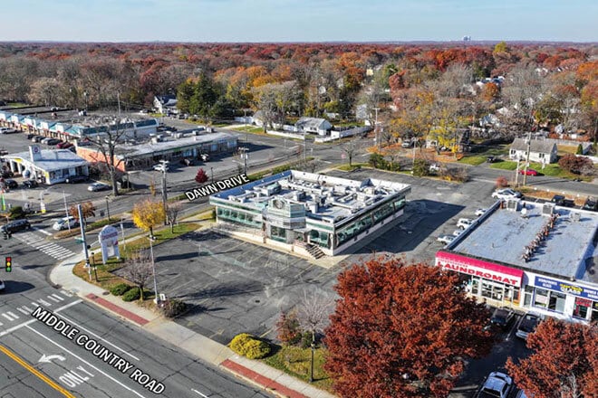 2101 Middle Country Rd, Centereach, NY for lease Building Photo- Image 1 of 2