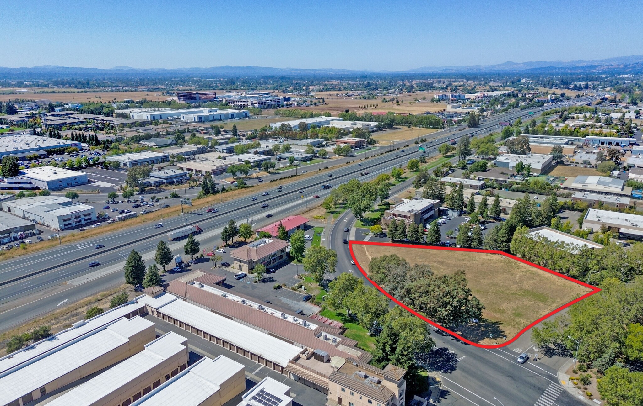 5900 Commerce Blvd, Rohnert Park, CA for sale Primary Photo- Image 1 of 3