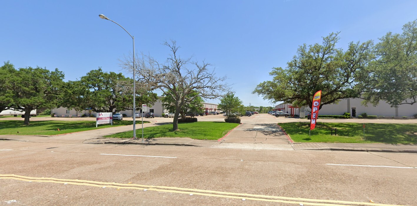 902-910 Gemini, Houston, TX for lease Building Photo- Image 1 of 7