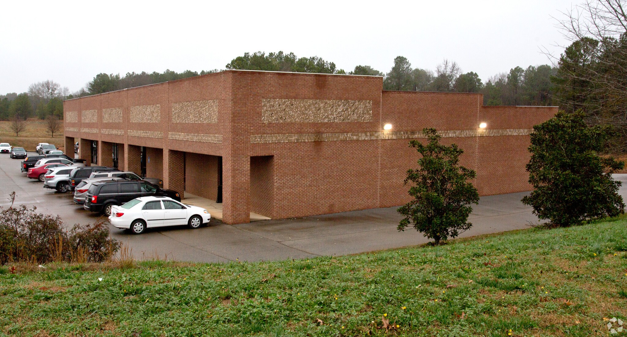 309 Walker Xing, Locust Grove, GA for sale Primary Photo- Image 1 of 1