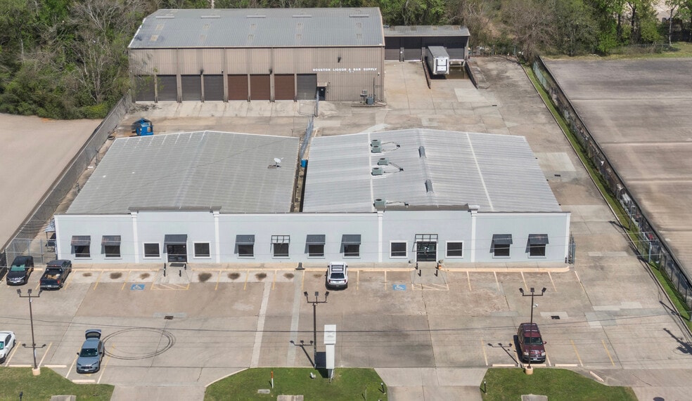 14110 Stuebner Airline Rd, Houston, TX for sale - Building Photo - Image 1 of 15