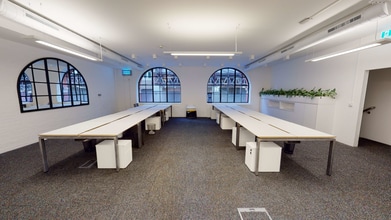 2 Sheraton St, London for lease Interior Photo- Image 1 of 5