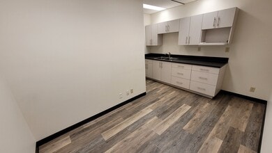 1125 Howe St, Vancouver, BC for lease Building Photo- Image 2 of 7