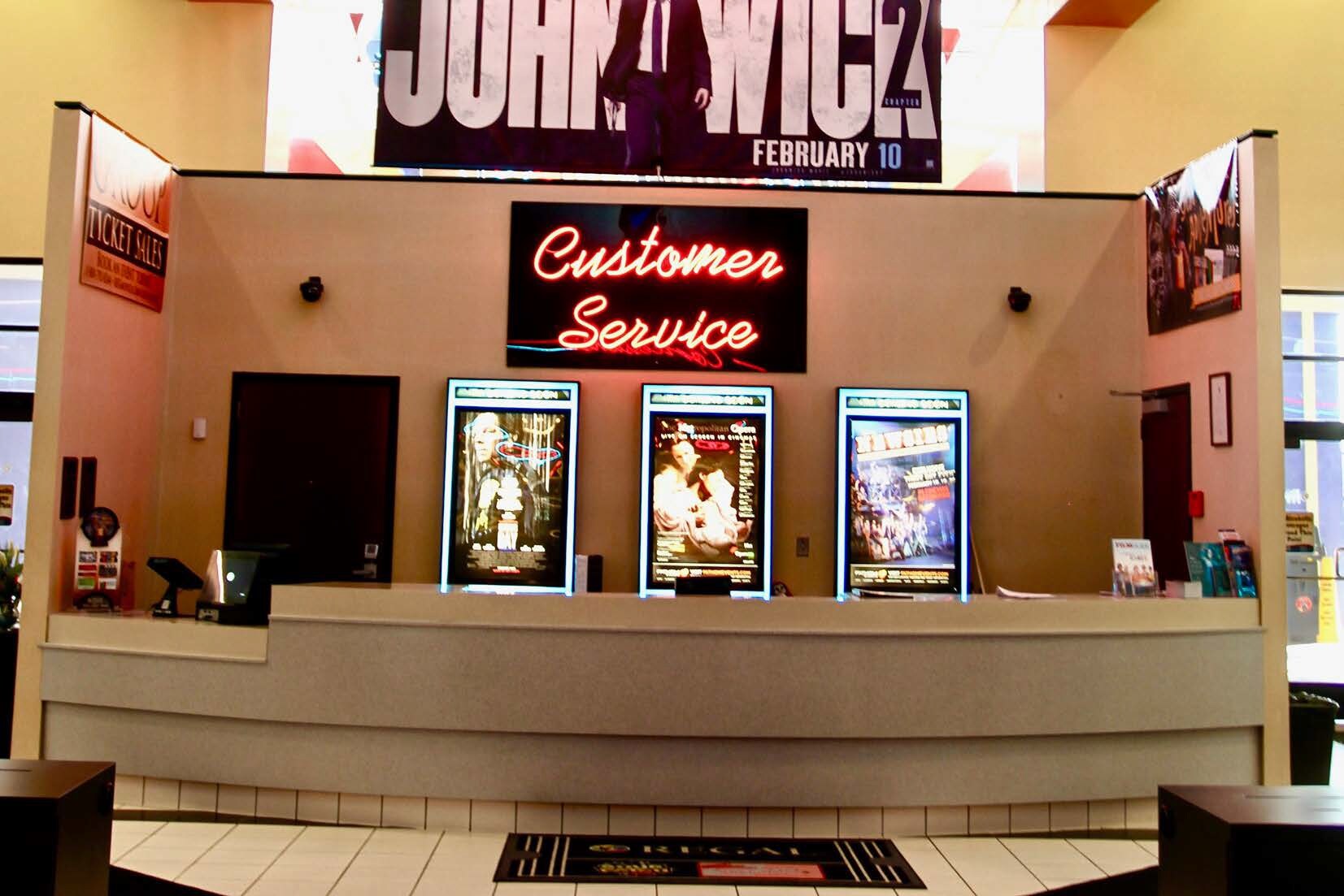 300 Parkway Dr, Lincolnshire, IL 60069 Regal Cinemas & IMAX