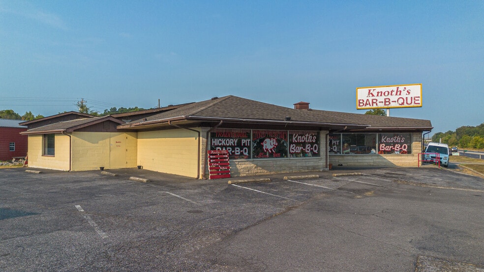 728 US Highway 62, Grand Rivers, KY for sale - Building Photo - Image 2 of 33