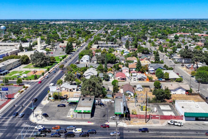 3300 N El Dorado St, Stockton, CA for sale - Building Photo - Image 3 of 6