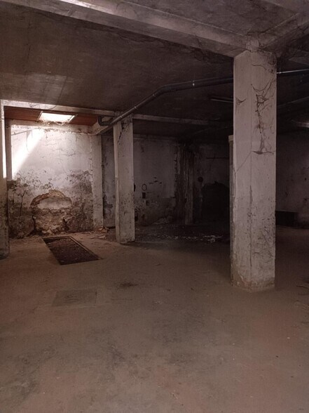 Retail in Córdoba for sale - Building Photo - Image 1 of 5