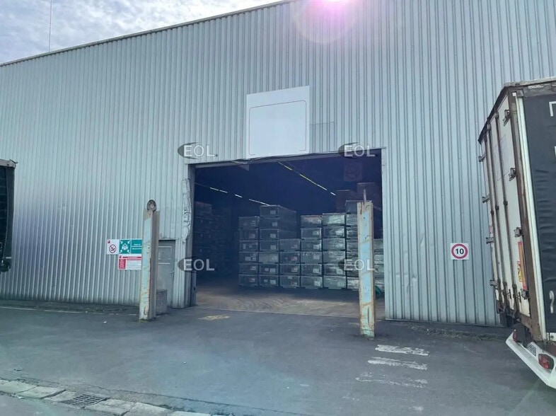 Industrial in Mitry-Mory for lease - Building Photo - Image 3 of 8