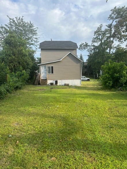 20 Columbia St, Poughkeepsie, NY for sale - Building Photo - Image 2 of 4