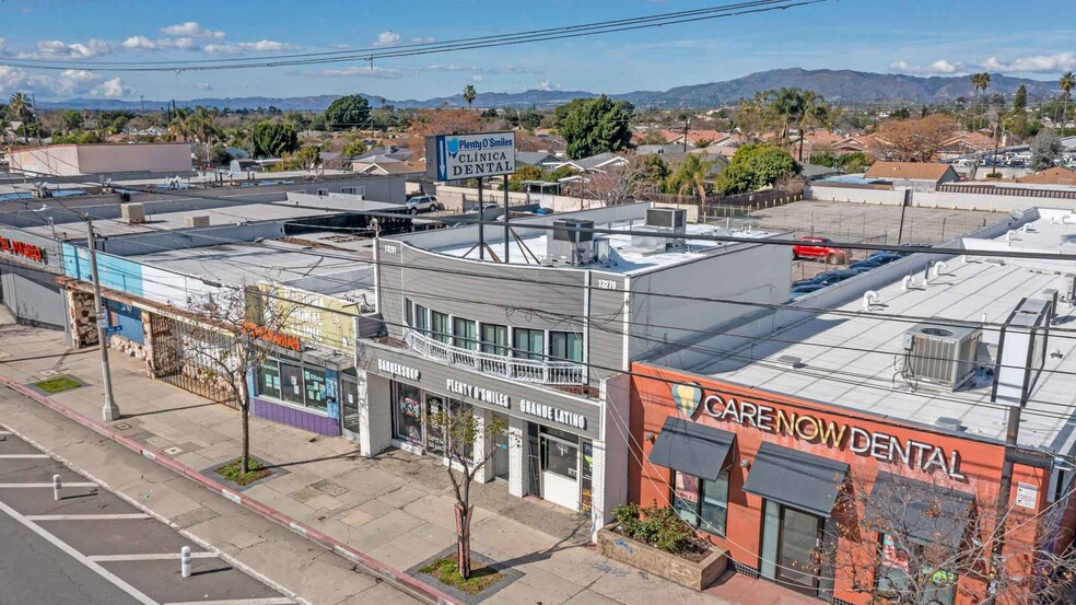 13279-13281 Van Nuys Blvd, Pacoima, CA for sale - Building Photo - Image 2 of 38