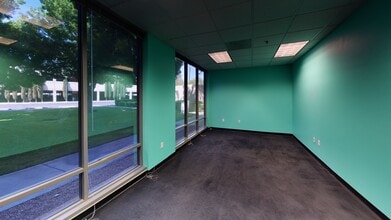 3753-3993 Howard Hughes Pky, Las Vegas, NV for lease Building Photo- Image 2 of 6