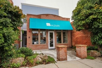 104 2nd Ave, Niwot, CO for lease Interior Photo- Image 1 of 13