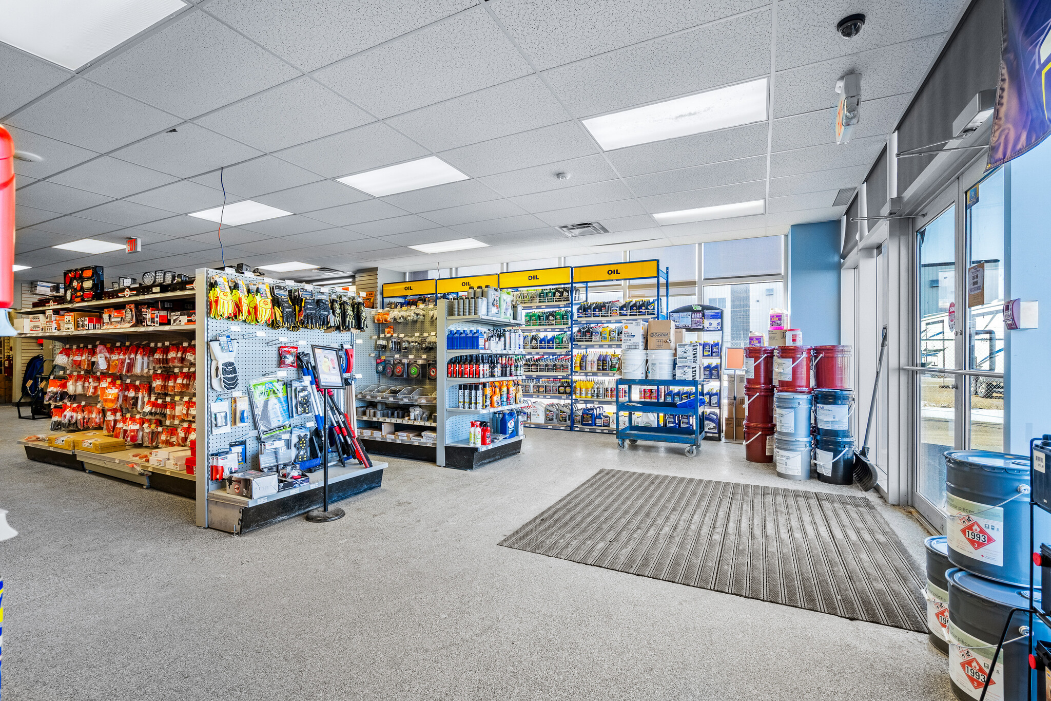 5267 67 Av, Lloydminster, AB for lease Building Photo- Image 1 of 31