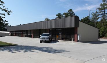 21-29 Pine Grove Rd, Locust Grove, GA for lease Building Photo- Image 1 of 1