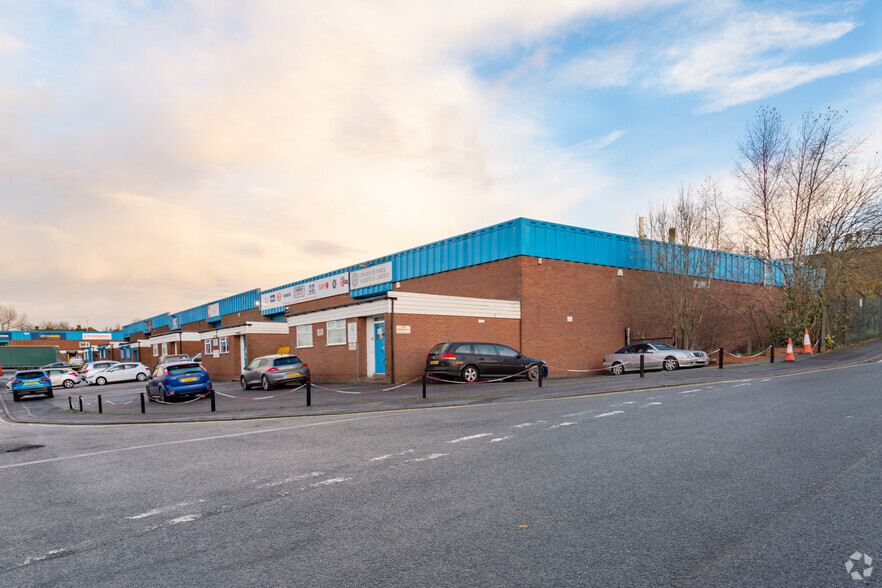 Sneyd Hl, Stoke On Trent for lease - Building Photo - Image 2 of 2