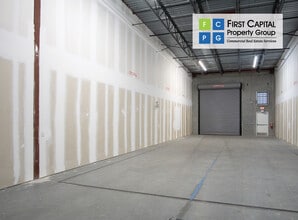 7906 Kingspointe Pky, Orlando, FL for lease Interior Photo- Image 2 of 2