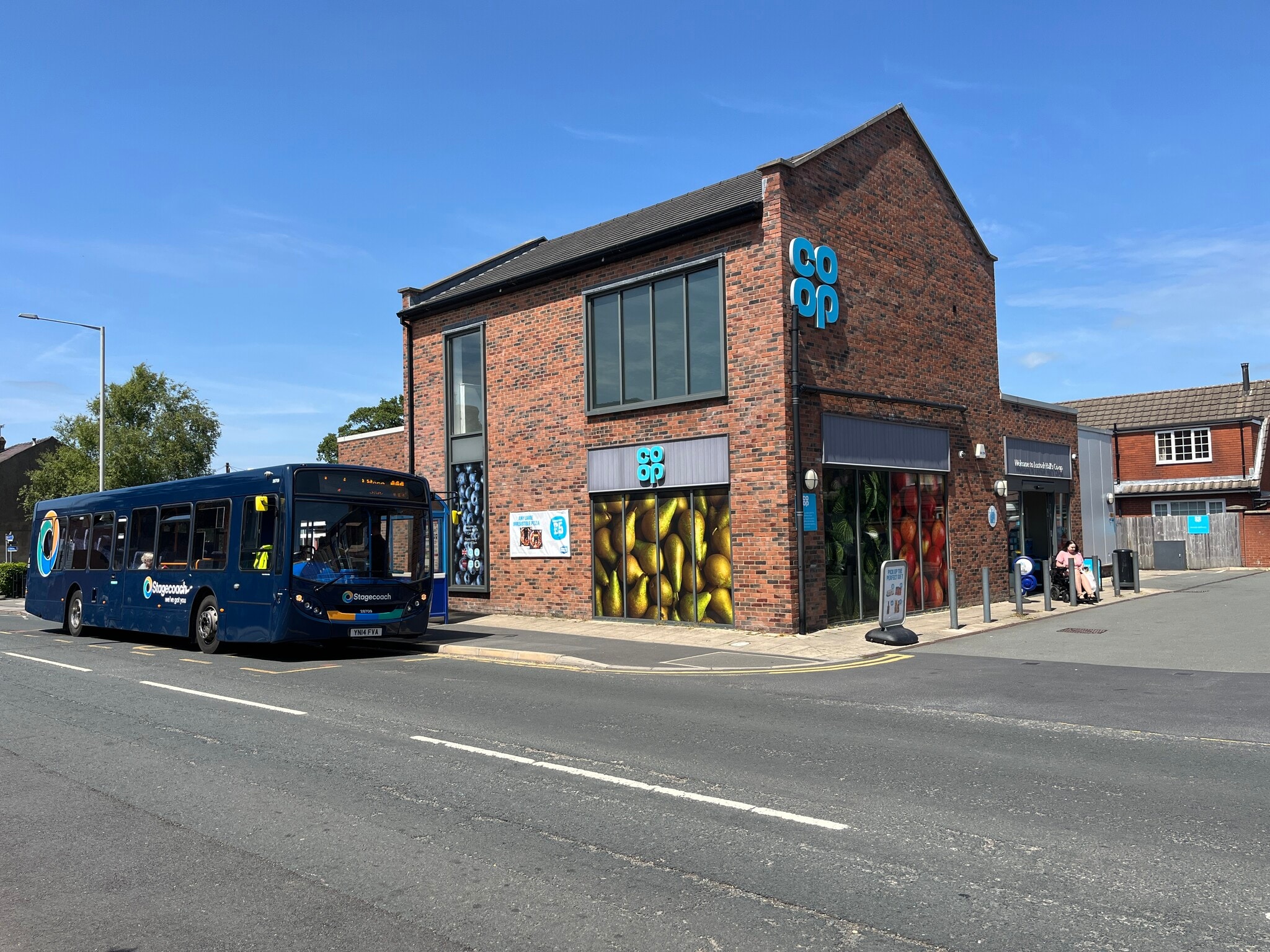 35 Watkin ln, Preston for sale Primary Photo- Image 1 of 1