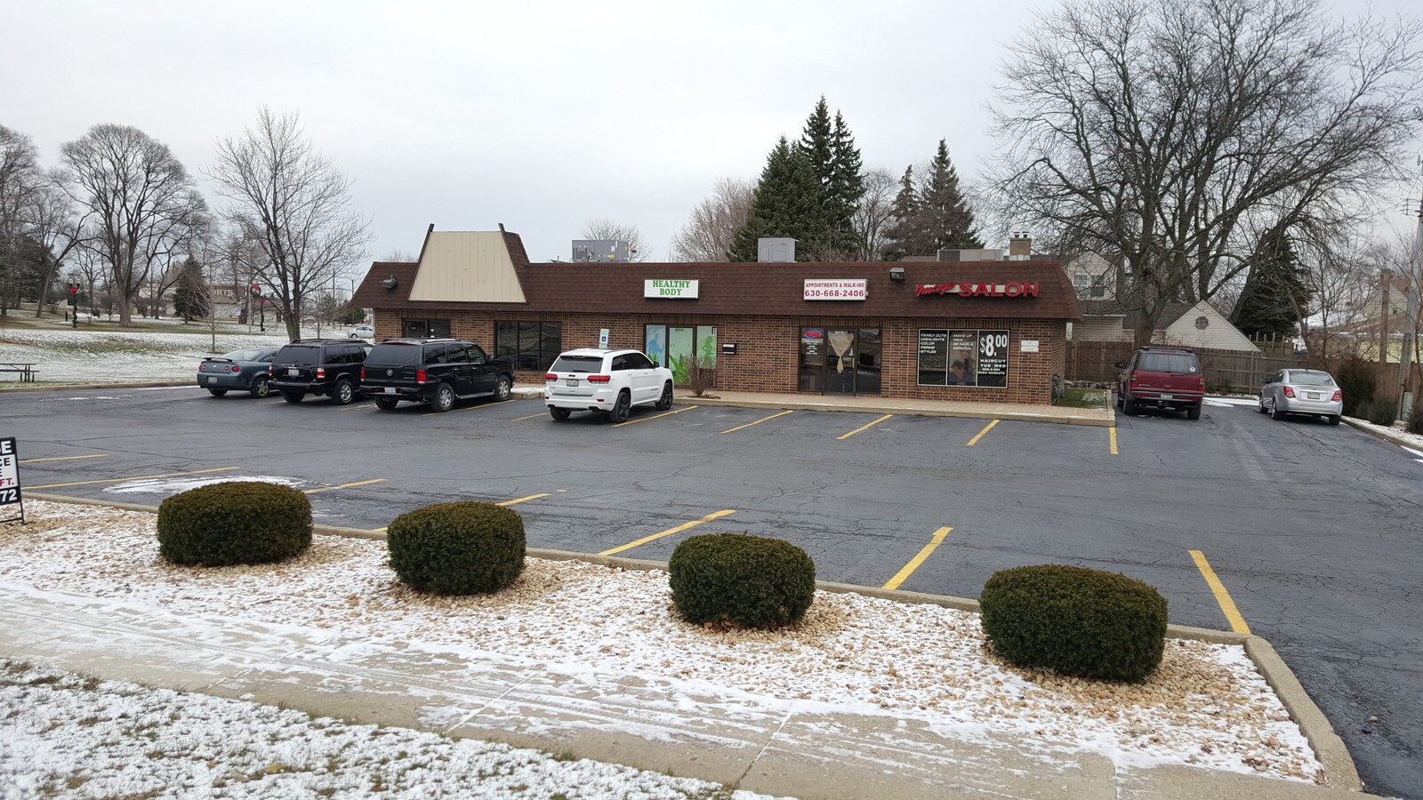 1581 Bloomingdale Rd, Glendale Heights, IL 60139