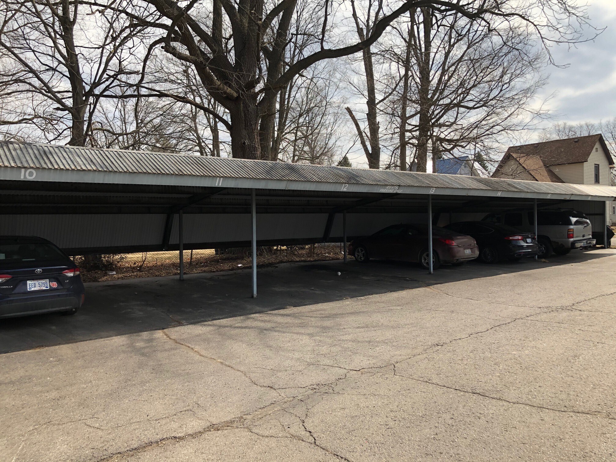 100 Taylor St, Coldwater, MI 49036 Elmwood Apartments