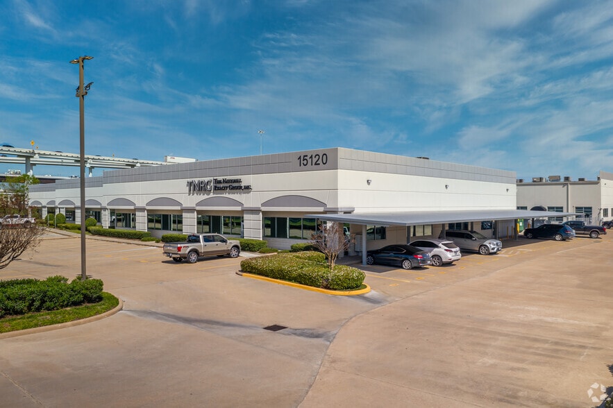15120 Northwest Fwy, Houston, TX for lease - Building Photo - Image 2 of 6