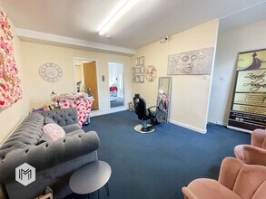 200-202 Deane Rd, Bolton for lease Interior Photo- Image 2 of 10