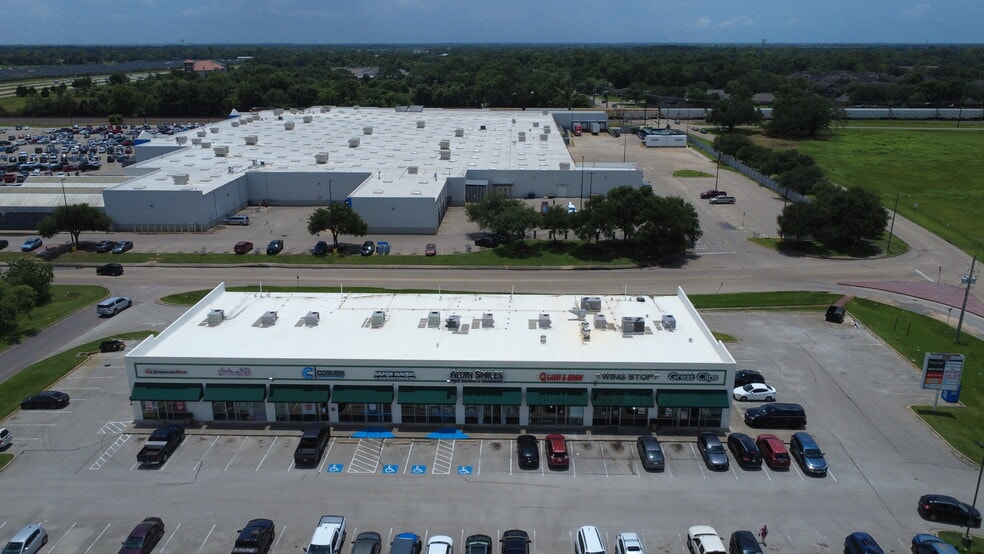 173 Tovera Rd, Alvin, TX for lease - Building Photo - Image 1 of 5