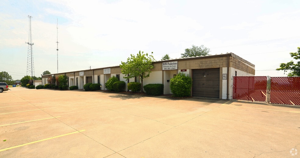 5816 Shakespeare Rd, Columbia, SC for lease - Primary Photo - Image 1 of 6