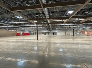 30 W 63rd St, Westmont, IL for lease Interior Photo- Image 2 of 6