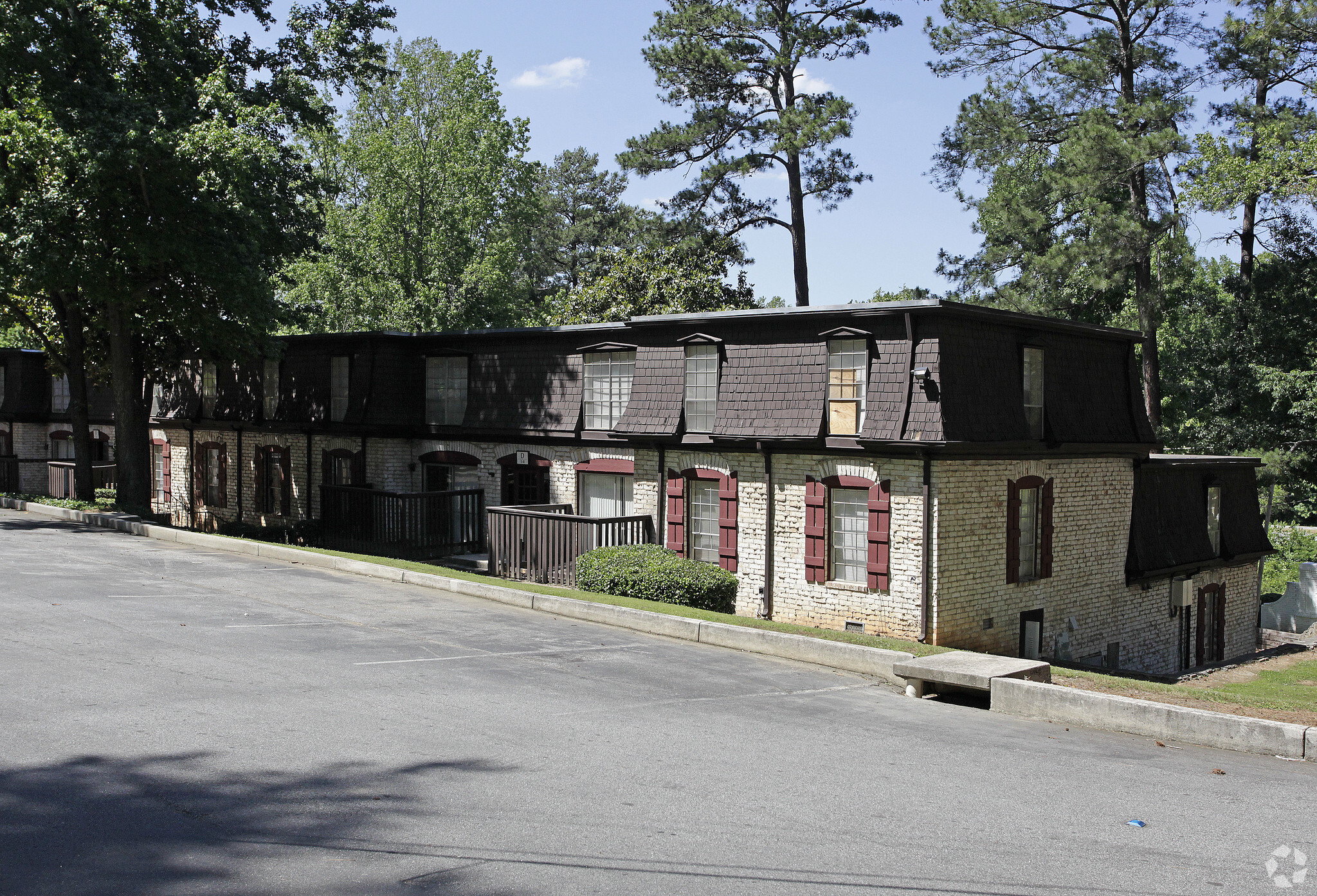 2900 Camp Creek Pky, College Park, GA for sale Primary Photo- Image 1 of 1