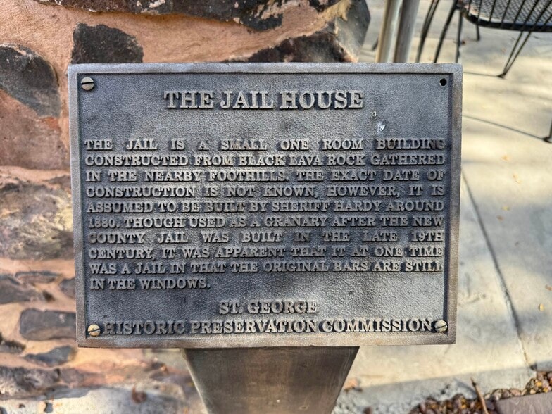 2 W Saint George Blvd, Saint George, UT for sale - Building Photo - Image 3 of 14