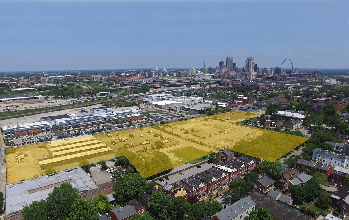 1022 S Jefferson Ave, Saint Louis, MO for lease Primary Photo- Image 1 of 4