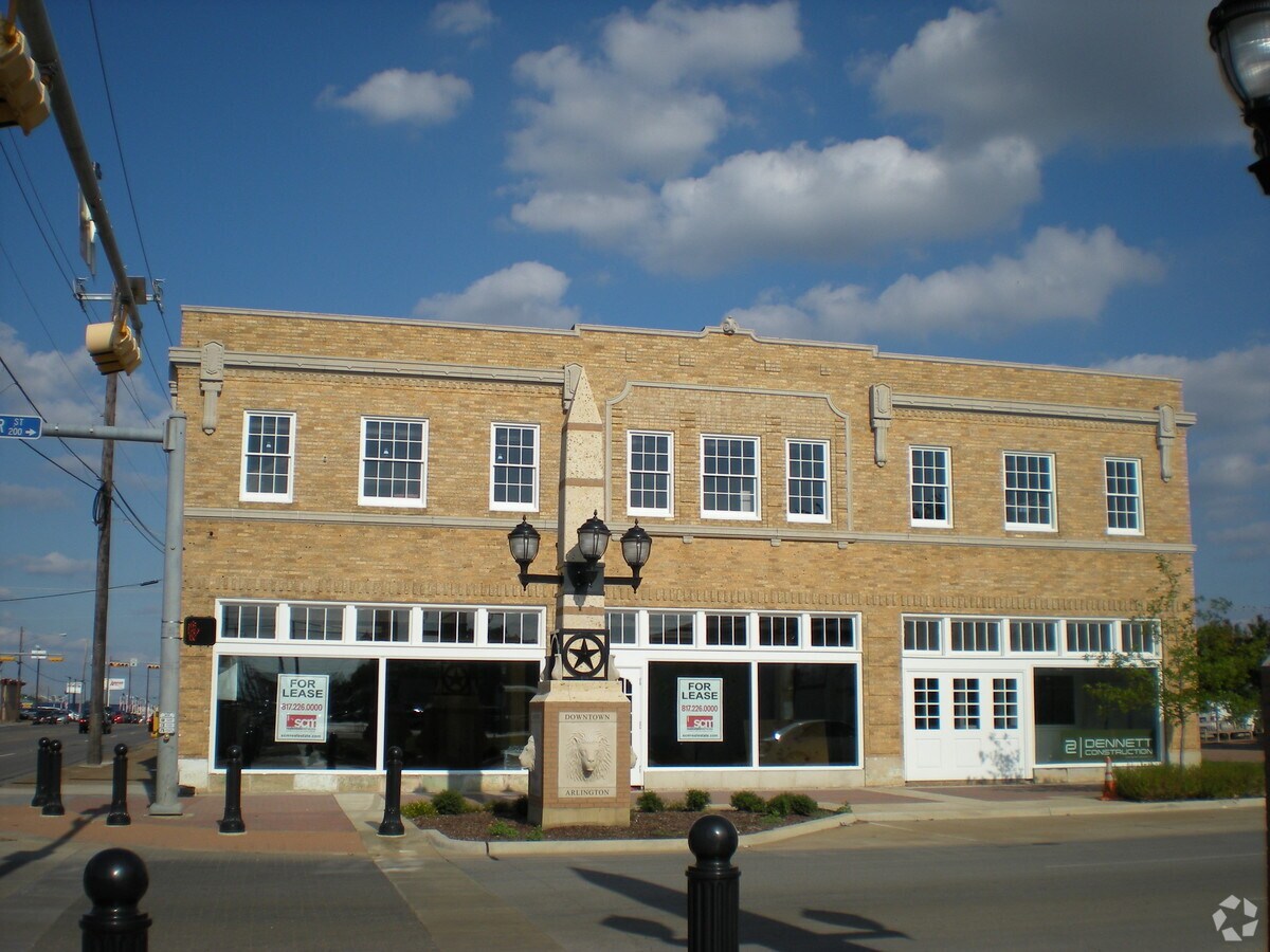 255 N Center St, Arlington, TX 76011 Property Record