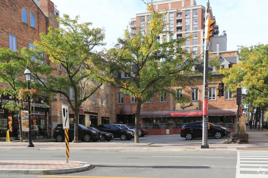 106 Front St E, Toronto, ON for lease - Building Photo - Image 2 of 4