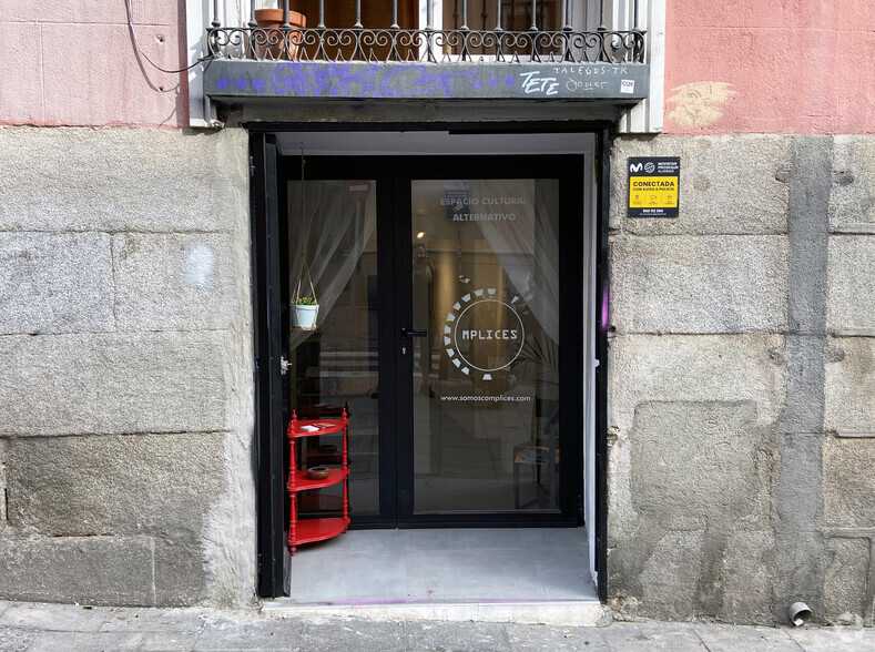 Calle Ave María, 11, Madrid, Madrid for lease - Interior Photo - Image 1 of 1