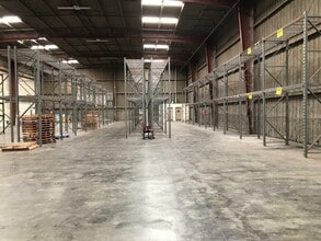 1353 Dayton St, Salinas, CA for lease Interior Photo- Image 1 of 6