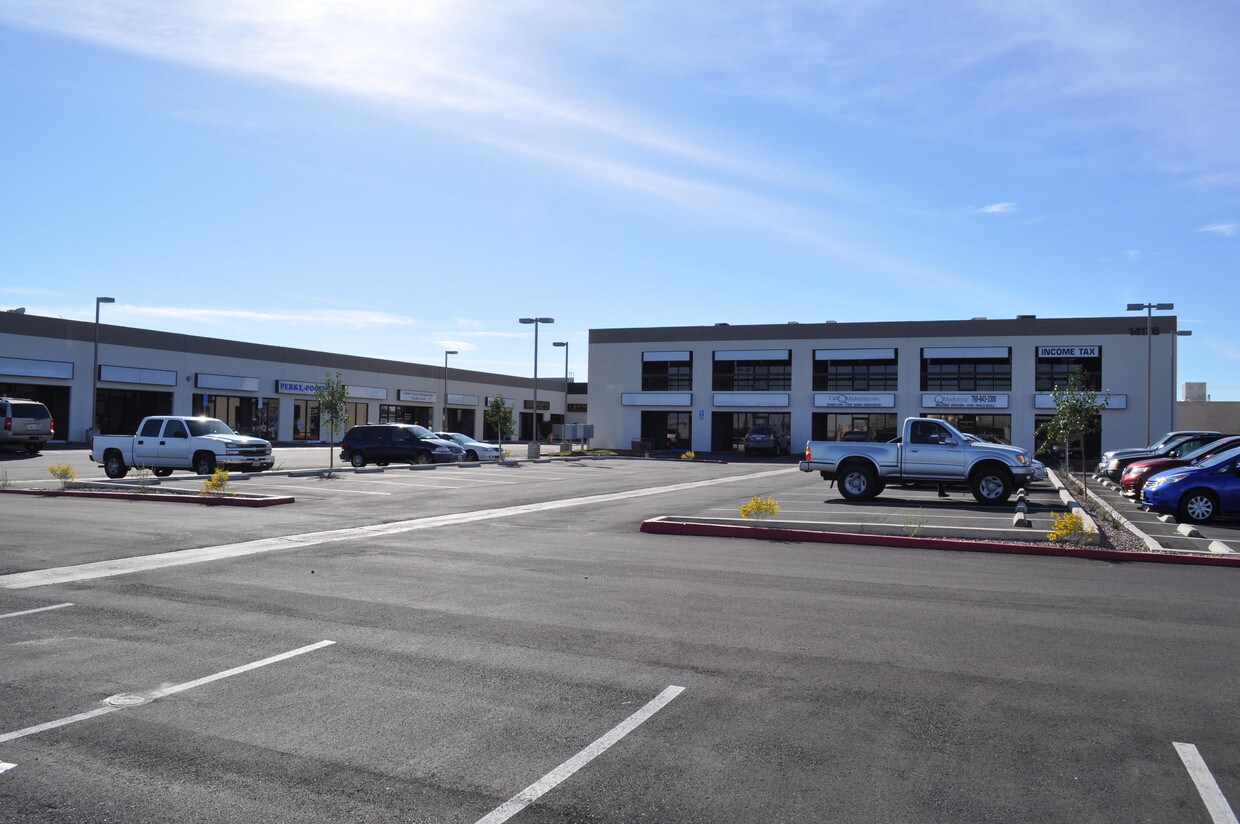 14156 Amargosa Rd, Victorville, CA for lease Interior Photo- Image 1 of 3