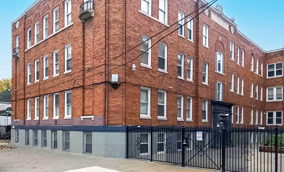 2199 Lansing St, Detroit, MI for sale - Building Photo - Image 3 of 8