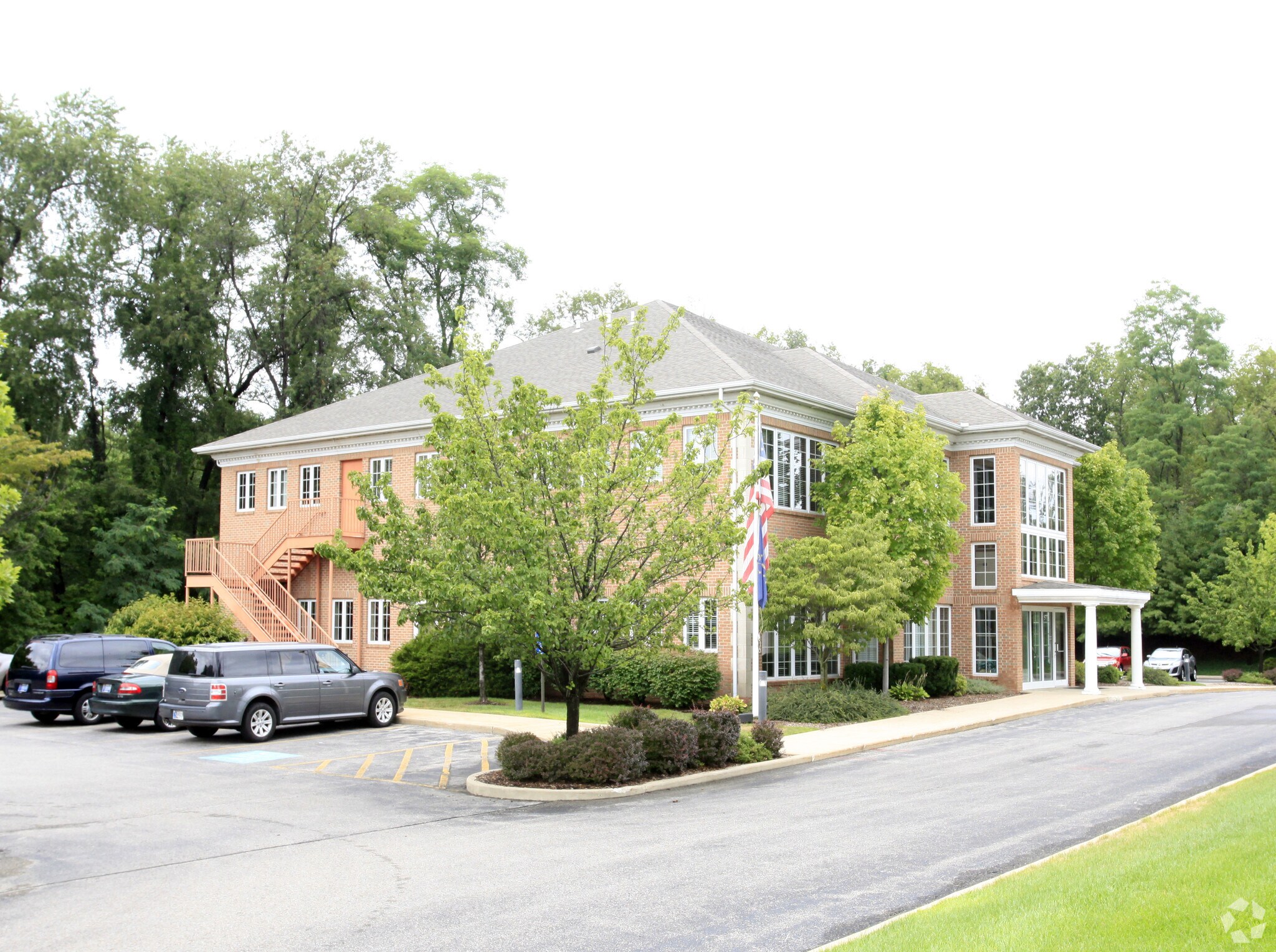 5775 Nimtz Pky, South Bend, IN for sale Primary Photo- Image 1 of 1