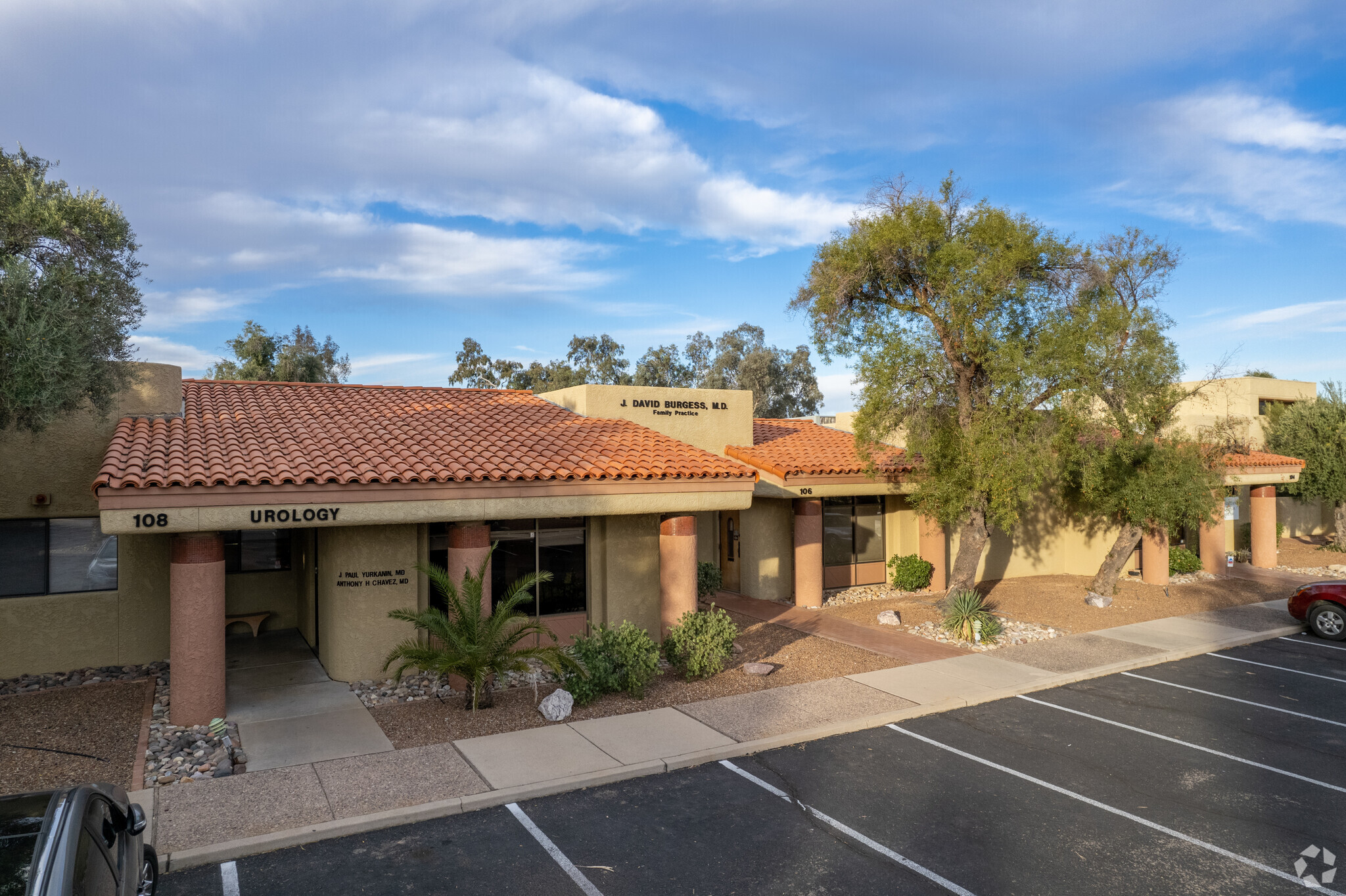 5240 E Knight Dr, Tucson, AZ for sale Primary Photo- Image 1 of 12